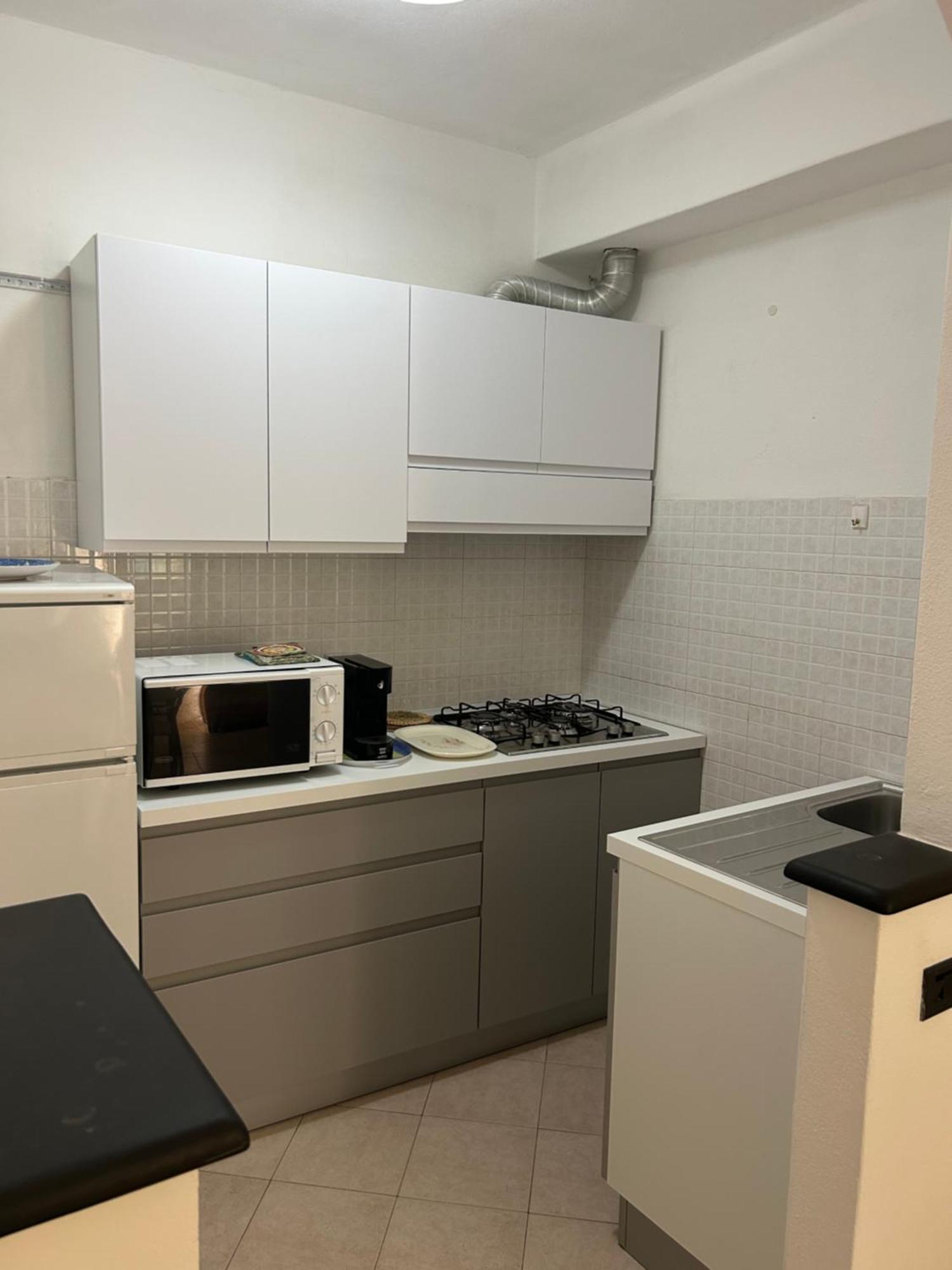Appartamento In Tipico Carugio Ligure Monterosso al Mare Luaran gambar